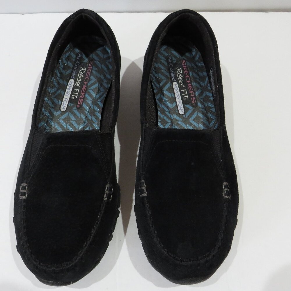 Skechers Women's Black Suede Flats